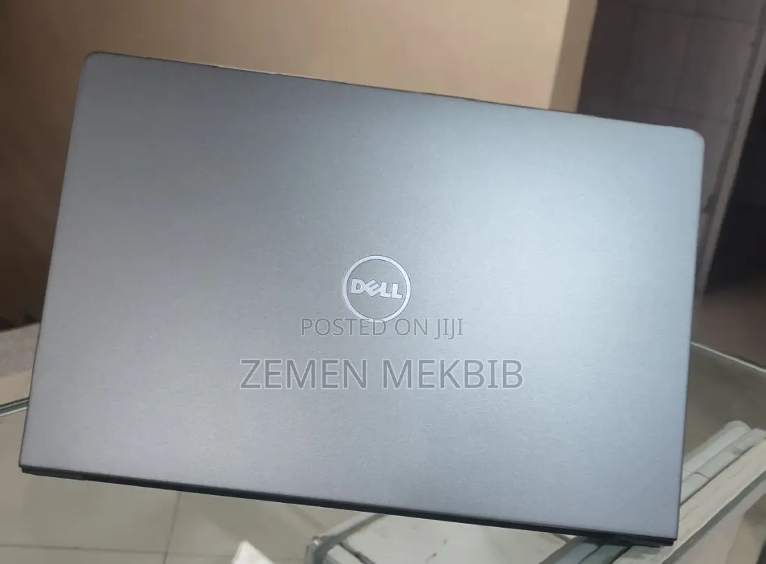 New Laptop Dell 8GB Intel Core I5 SSD 256GB