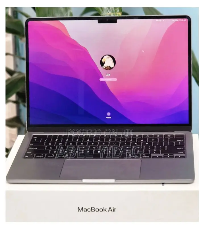 New Laptop Apple MacBook Air 2022 M2 8GB Apple M2 SSD 512GB