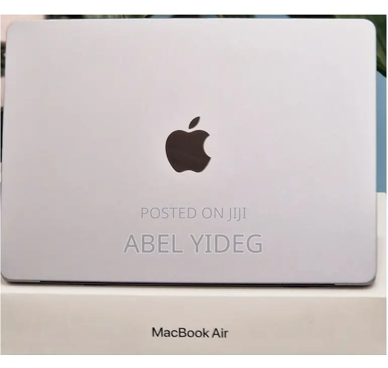 New Laptop Apple MacBook Air 2022 M2 8GB Apple M2 SSD 512GB
