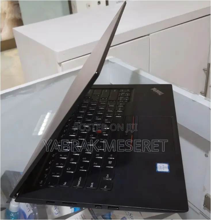 New Laptop Lenovo ThinkPad X1 Carbon 8GB Intel Core I5 SSD 512GB