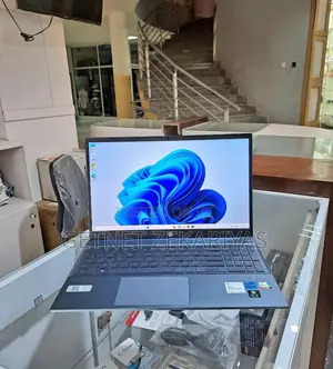 New Laptop HP Pavilion 15 16GB Intel Core I5 SSD 1T