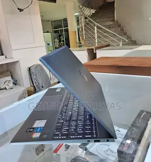 New Laptop HP Pavilion 15 16GB Intel Core I5 SSD 1T