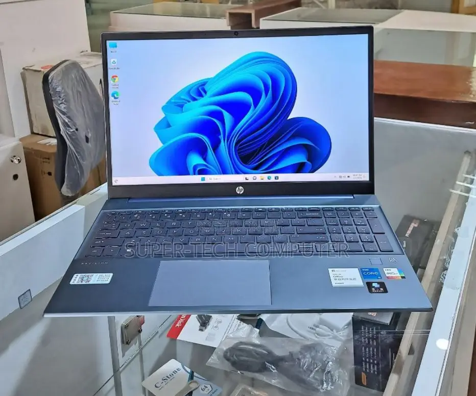 New Laptop HP Pavilion 15 16GB Intel Core I5 SSD 1T