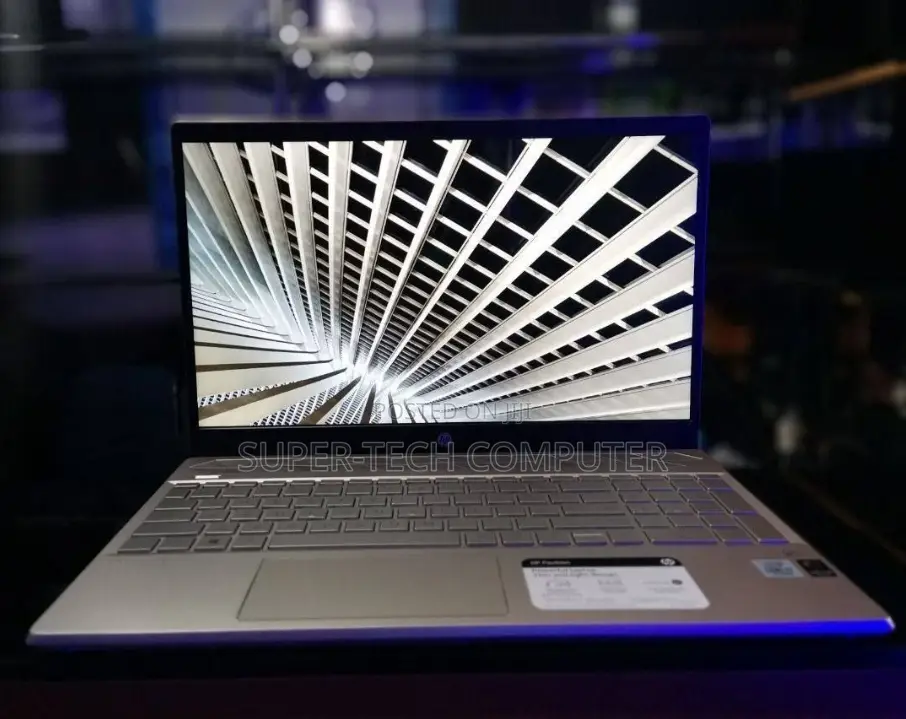 New Laptop HP Pavilion 15 16GB Intel Core I7 SSD 512GB