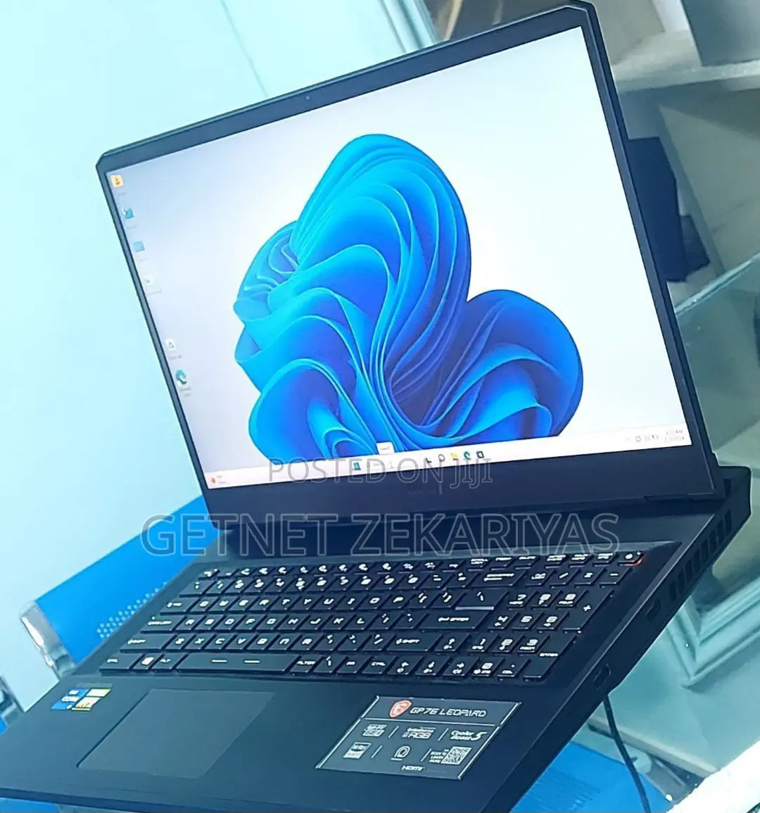 New Laptop MSI GP75 Leopard 16GB Intel Core I7 SSD 1T
