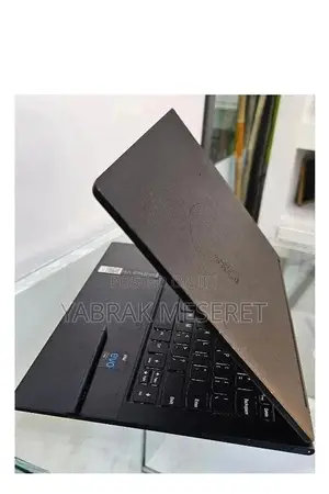 Photo - New Laptop Lenovo 16GB Intel Core i7 SSD 512GB