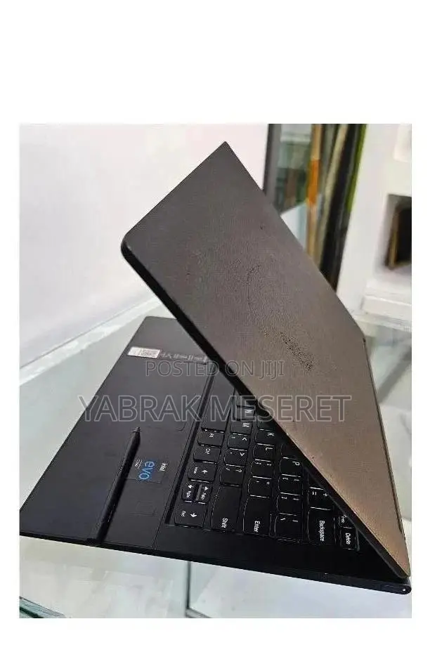 New Laptop Lenovo 16GB Intel Core i7 SSD 512GB