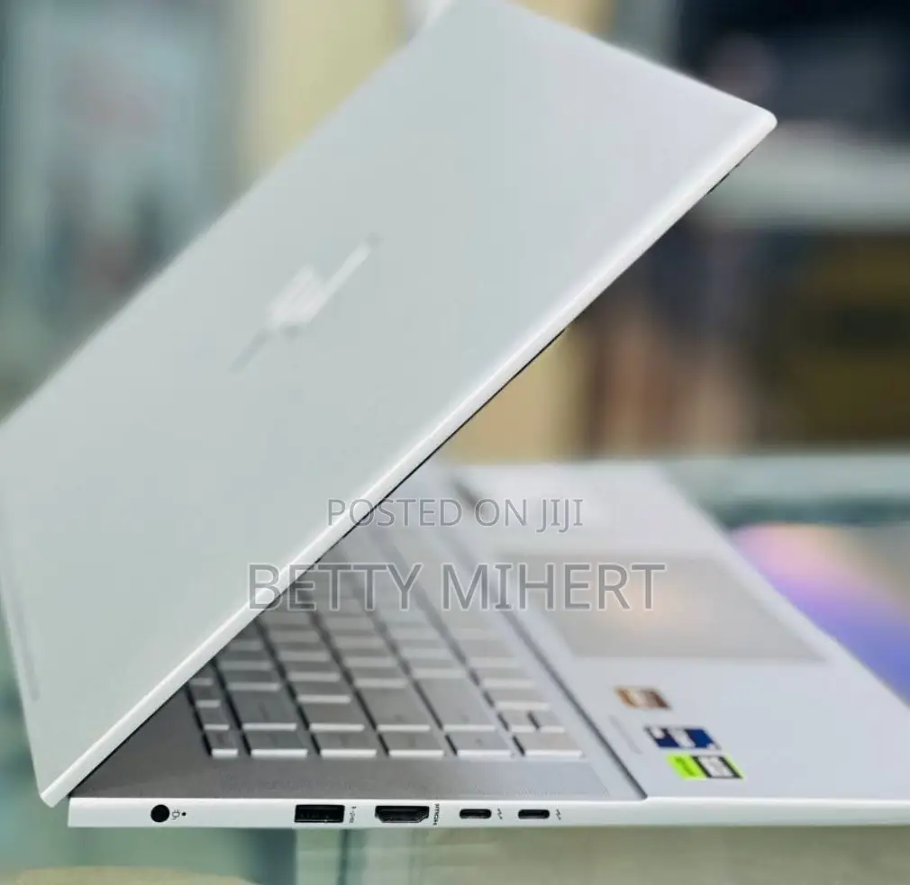 New Laptop HP Envy 13 32GB Intel Core I9 SSD 1T