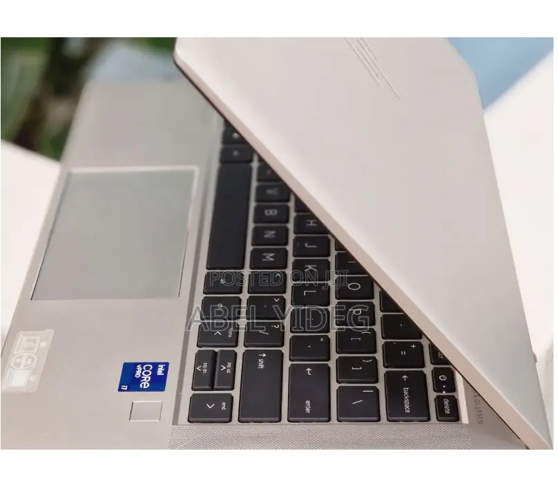 New Laptop HP EliteBook 830 G8 16GB Intel Core I7 SSD 256GB
