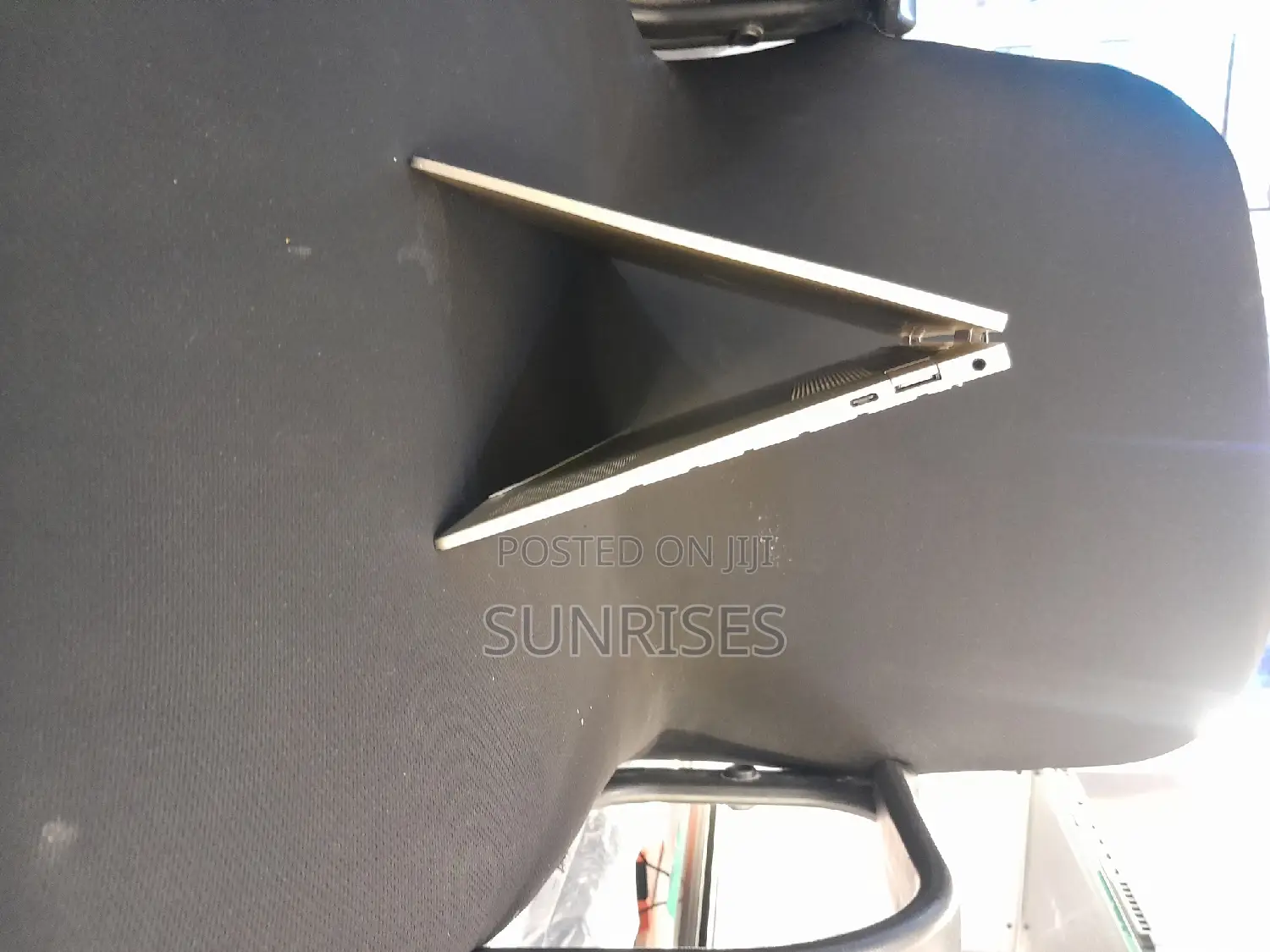 New Laptop HP Envy X360 8GB Intel Core I7 SSD 512GB