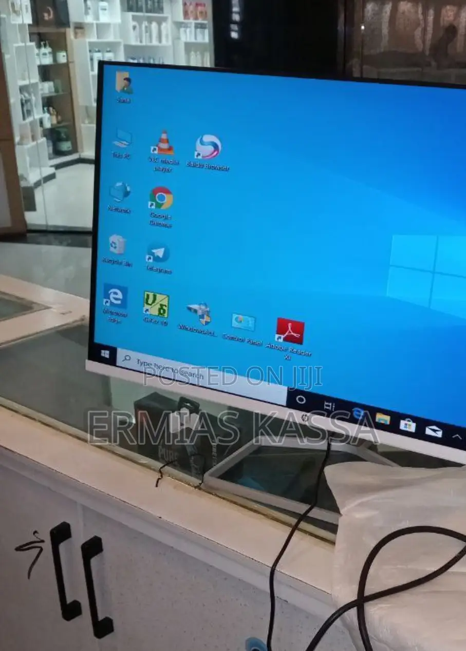 Brand New With Manual Hp MONITOR