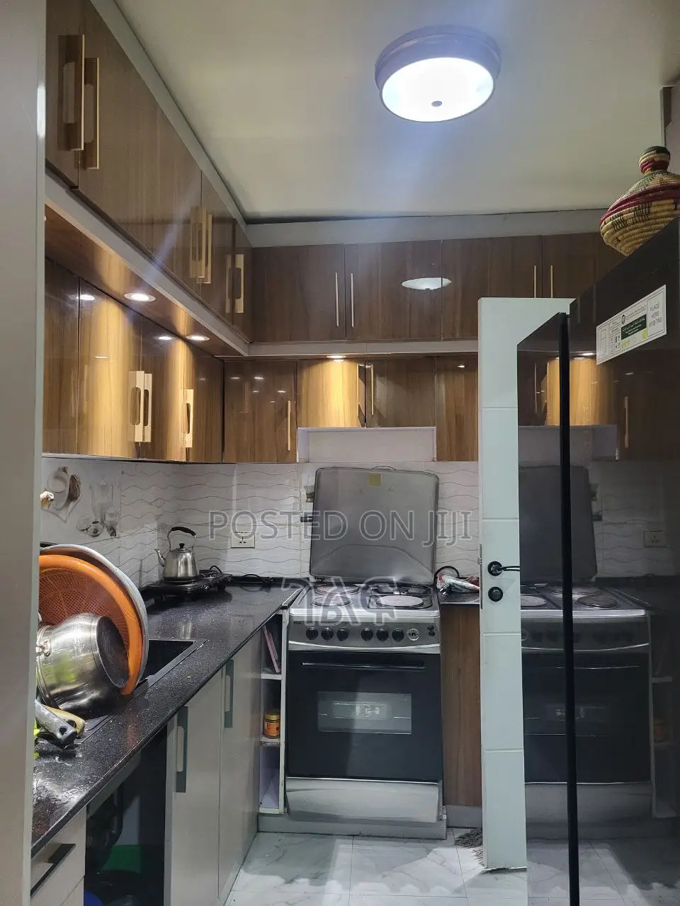 3bdrm Apartment in አያት 49 ኮንደሚኒየም 40/60, Bole for sale
