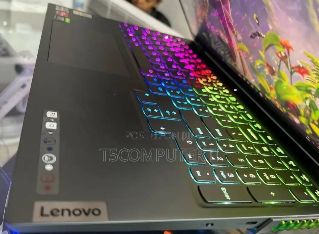 New Laptop Lenovo Legion Y720 32GB Intel Core I7 SSD 512GB