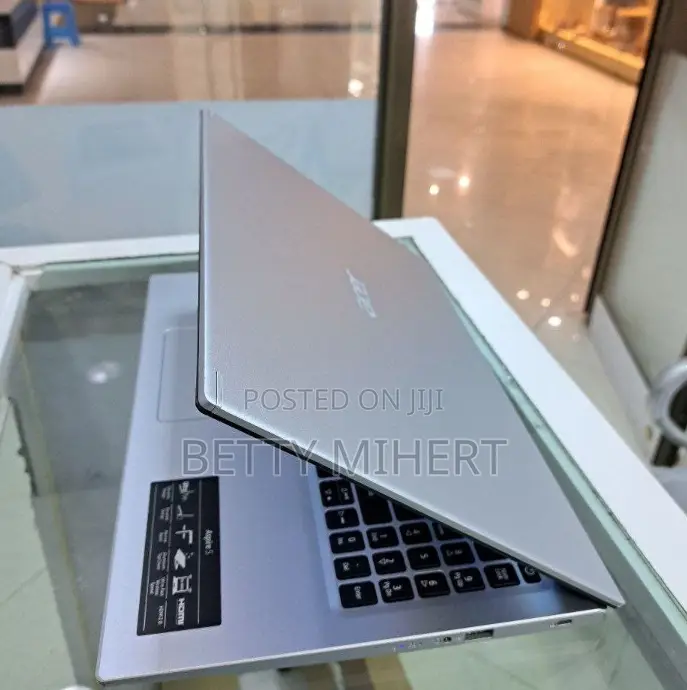 New Laptop Acer Aspire 5 8GB Intel Core I3 HDD+SSD 1T