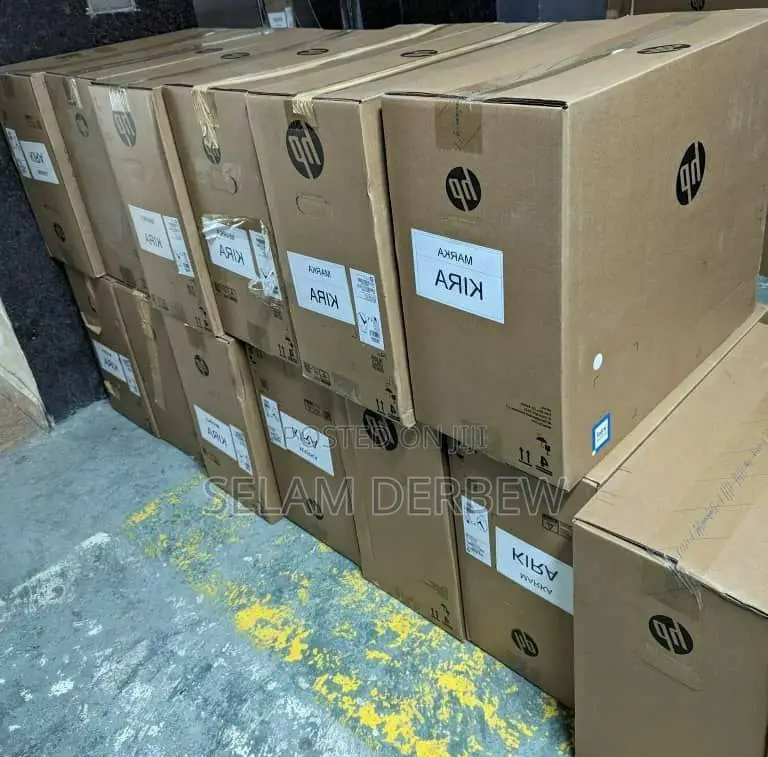 New Desktop Computer HP AiO 27 8GB Intel Core I7 SSD 512GB