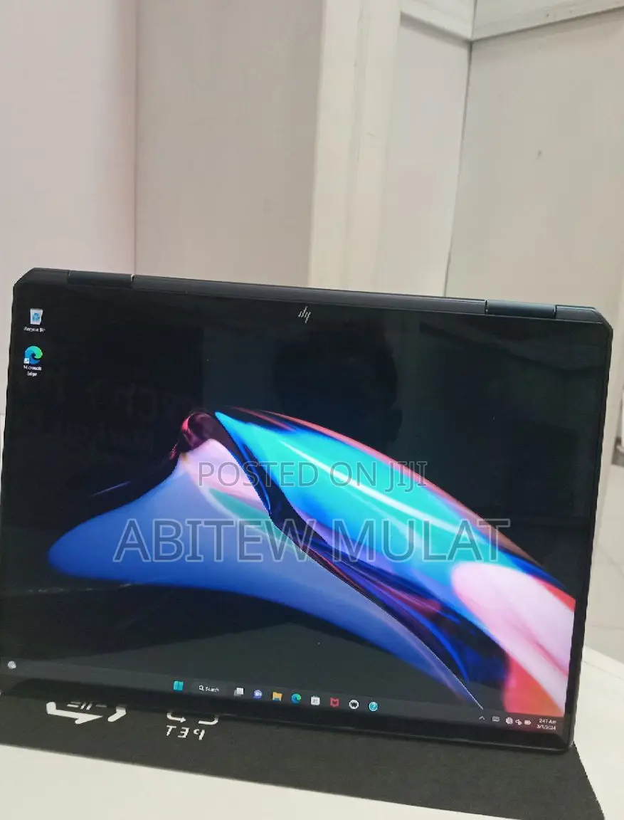 New Laptop HP Envy Spectre XT 13 16GB Intel Core I7 SSD 1T