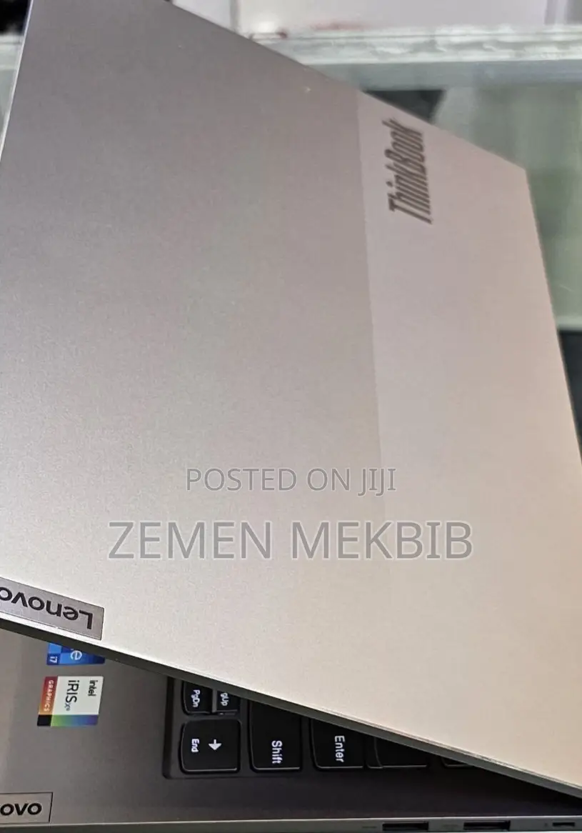 New Laptop Lenovo 8GB Intel Core I5 SSD 512GB