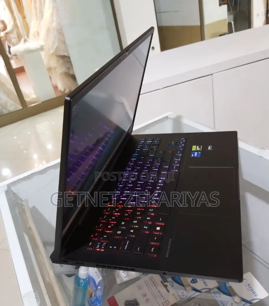 New Laptop HP Omen 15 16GB Intel Core I7 SSD 512GB