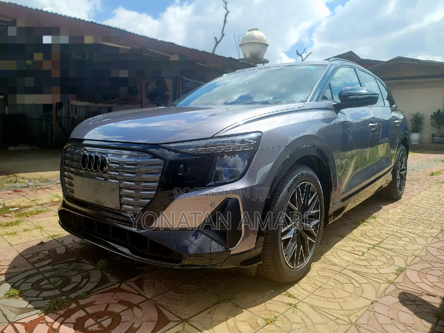 New Audi Q5 2023 Gray