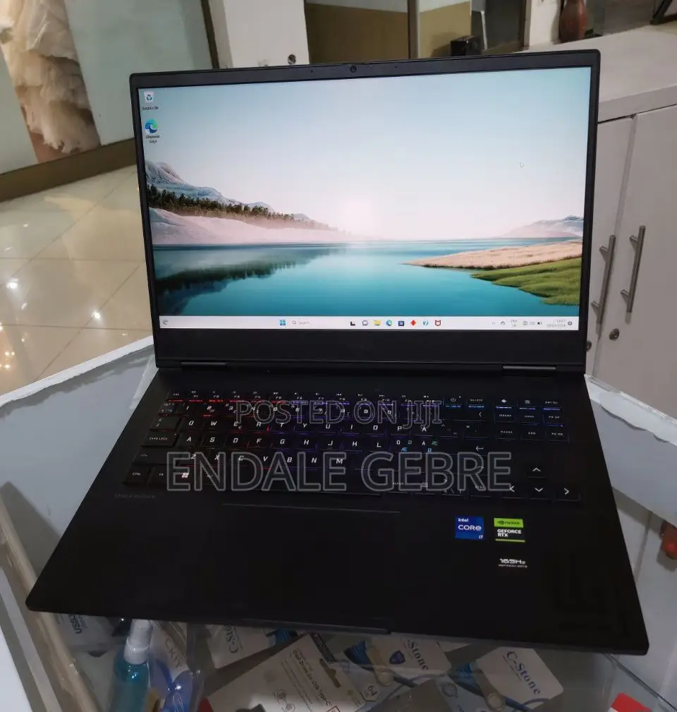 New Laptop HP Omen 17 16GB Intel Core I7 SSD 512GB