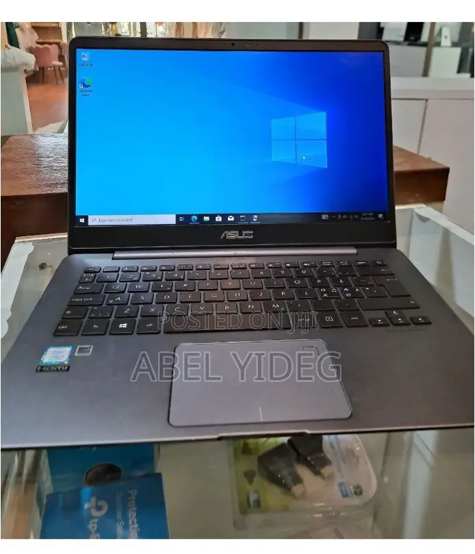 New Laptop Asus VivoBook E403NA 8GB Intel Core I5 SSD 256GB