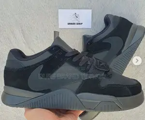 High Master Quality Nike Traviscot Shoes