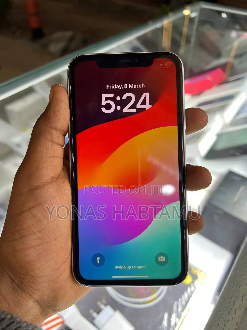 New Apple iPhone XR 128 GB White