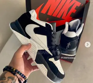 Photo - High Master Quality Nike Traviscot Shoes