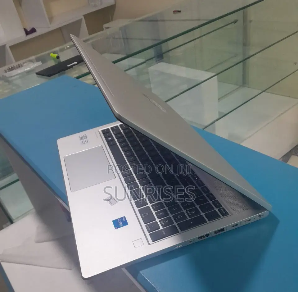 New Laptop HP ProBook 430 16GB Intel Core I5 SSD 512GB