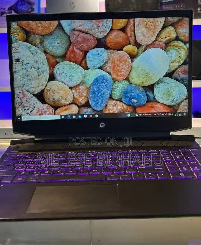 New Laptop HP 8GB AMD Ryzen 5 HDD+SSD 256GB