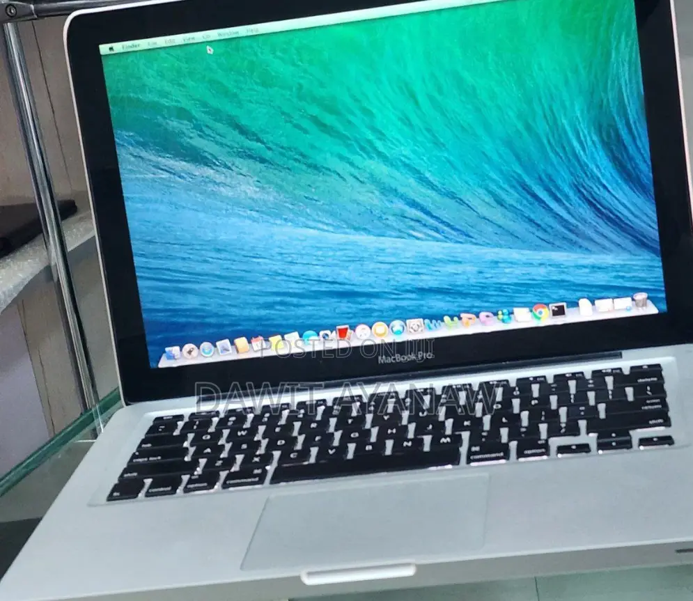New Laptop Apple MacBook Pro 2012 4GB Intel Core I5 HDD 500GB