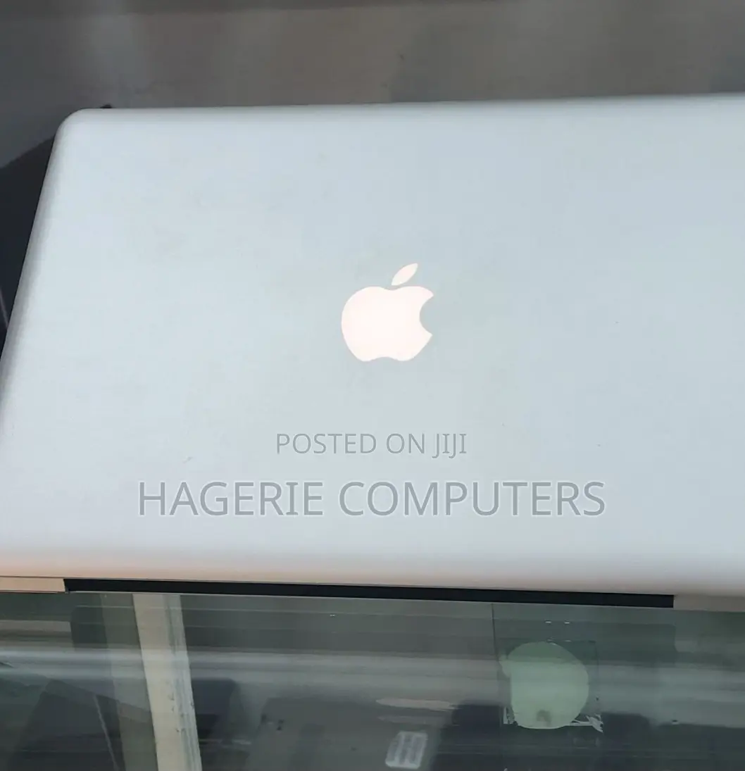 New Laptop Apple MacBook Pro 2012 4GB Intel Core I5 HDD 500GB