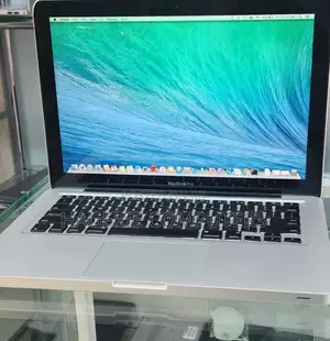 New Laptop Apple MacBook Pro 2012 4GB Intel Core I5 HDD 500GB
