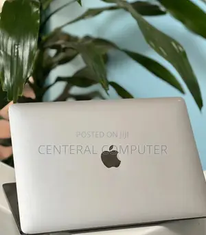 New Laptop Apple MacBook Air 2020 M1 8GB Apple M1 SSD 256GB