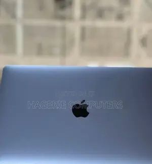 New Laptop Apple MacBook Pro 2017 8GB Intel Core I5 SSD 128GB