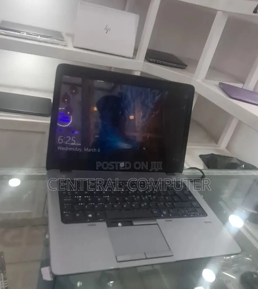 New Laptop HP 250 G10 8GB Intel Core i5 HDD 500GB