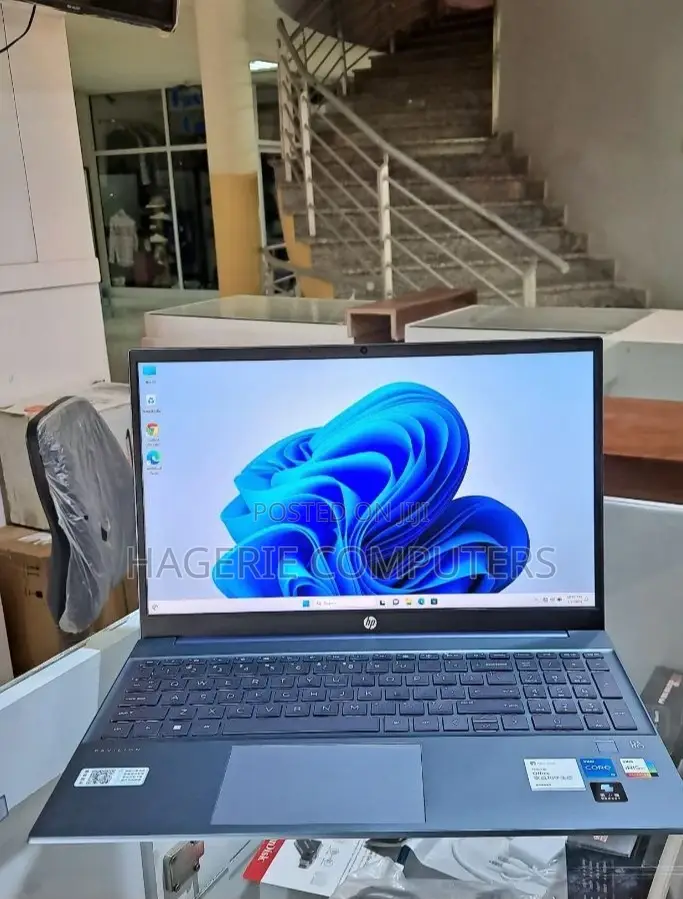 New Laptop HP Pavilion 15z 16GB Intel Core I5 SSD 1T