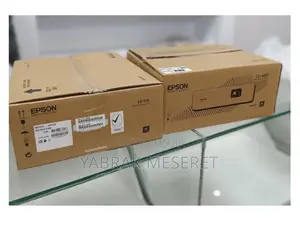 Brand New Epson Projector Co-Wo1
