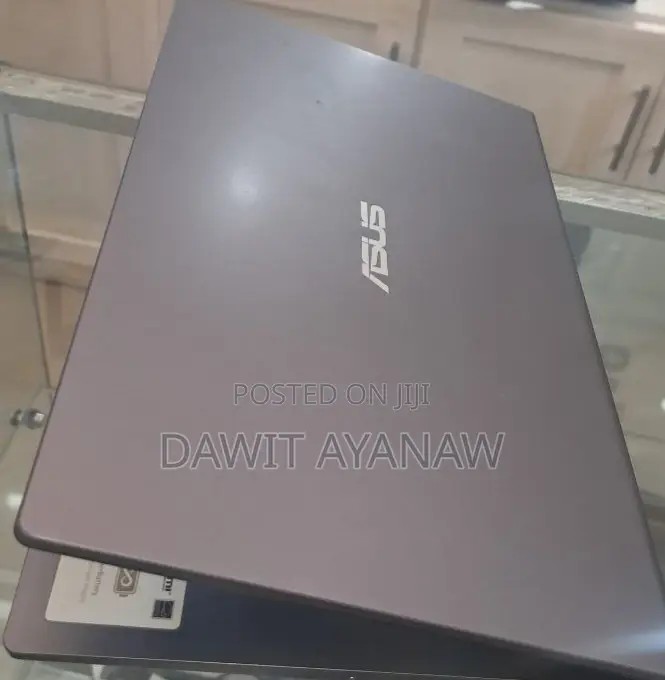 New Laptop Asus 8GB Intel Core I3 SSD 256GB