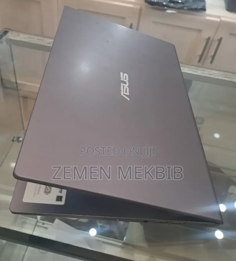 New Laptop Asus 8GB Intel Core I3 SSD 256GB