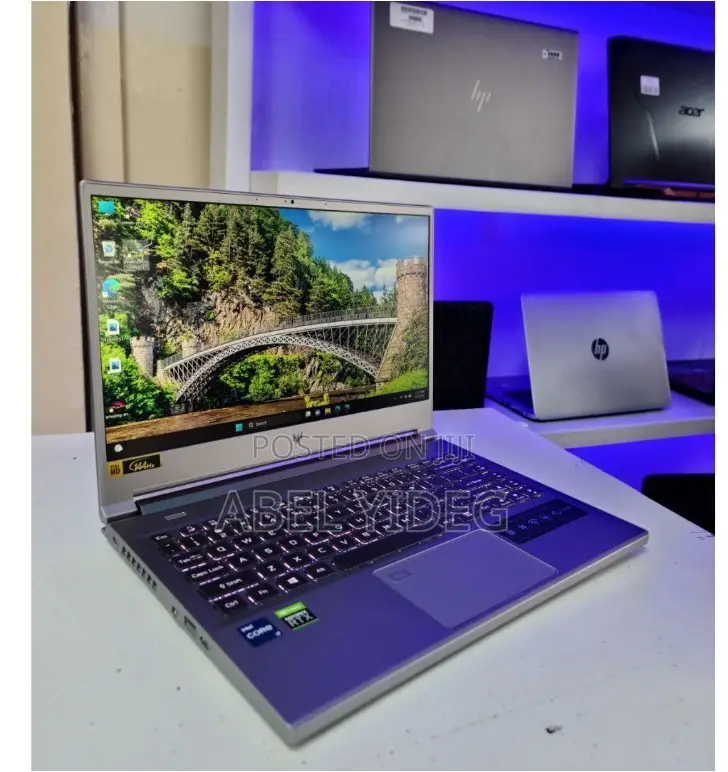 New Laptop Acer Predator Triton 300 16GB Intel Core I7 SSD 512GB