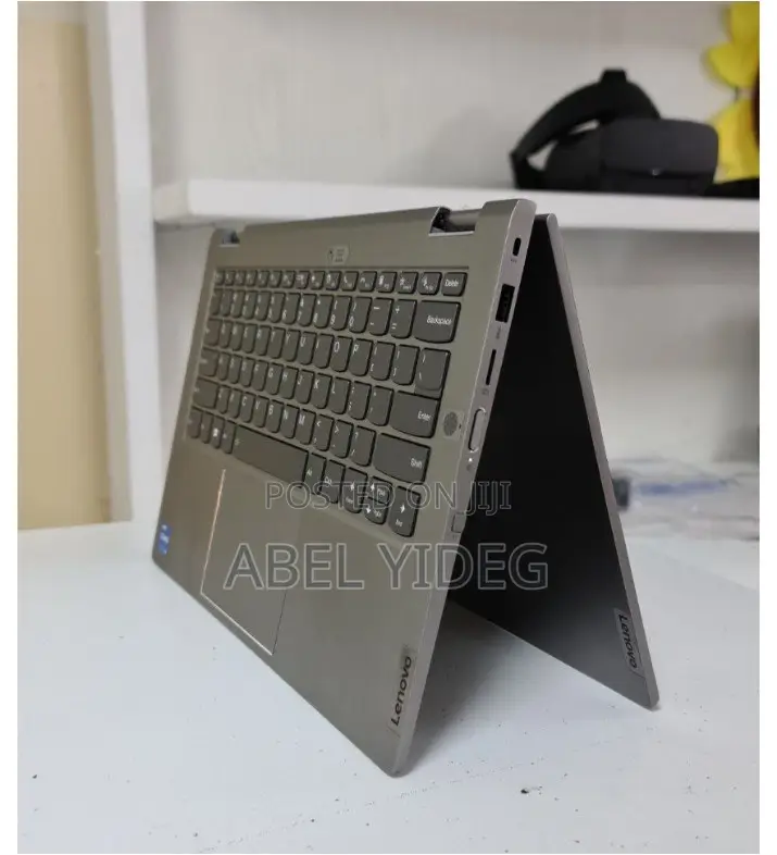 New Laptop Lenovo 8GB Intel Core I5 SSD 256GB