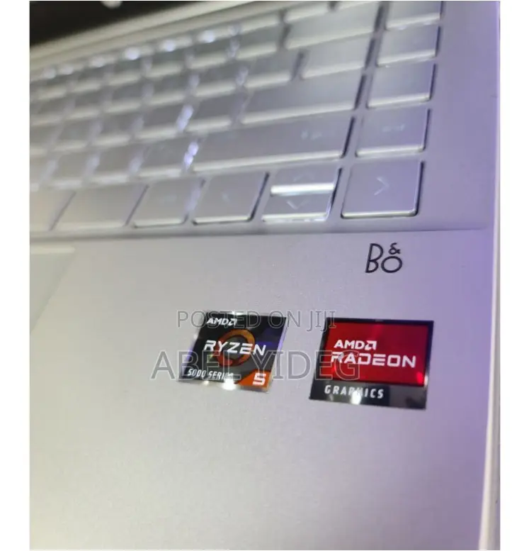 New Laptop HP Pavilion 14 8GB AMD Ryzen 5 SSD 512GB