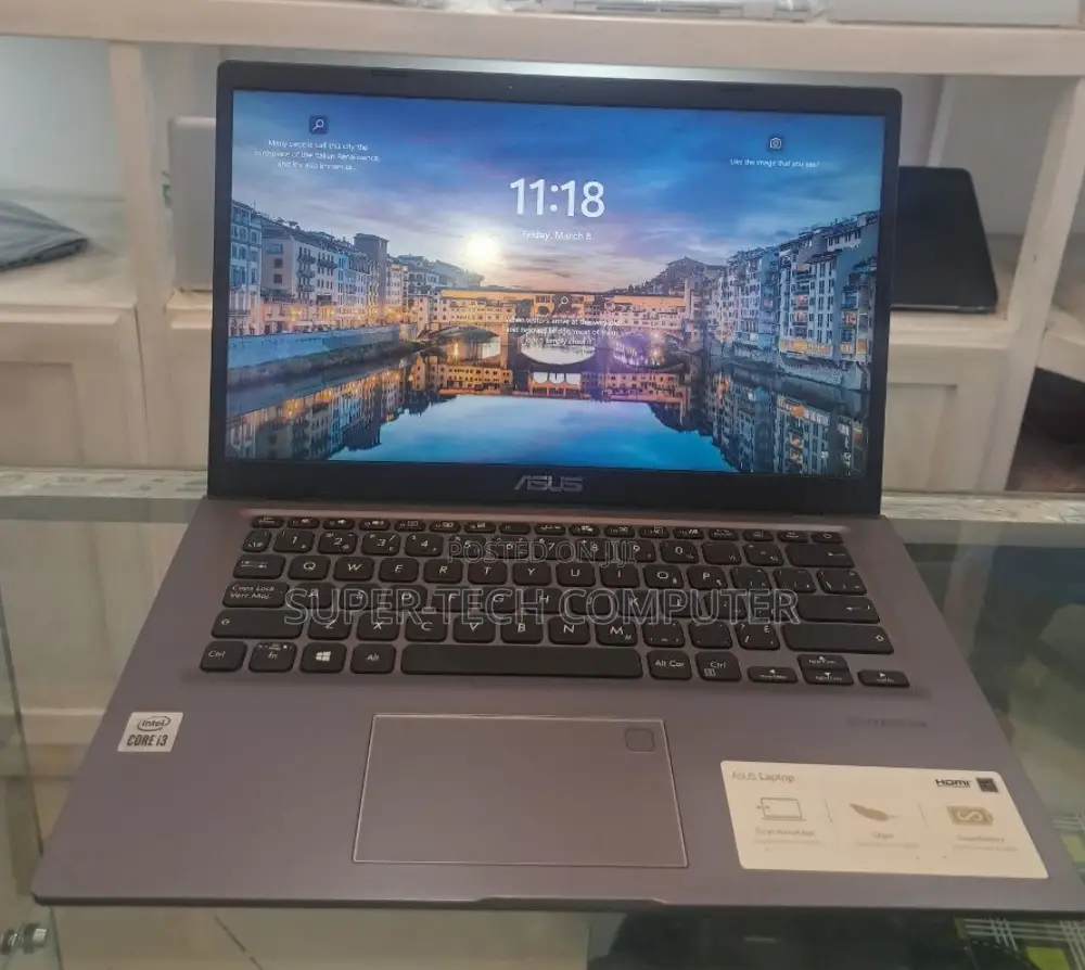 New Laptop Asus VivoBook E403NA 8GB Intel Core I3 SSD 256GB