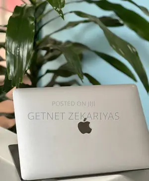 Photo - New Laptop Apple MacBook Air 8GB Apple M1 SSD 256GB