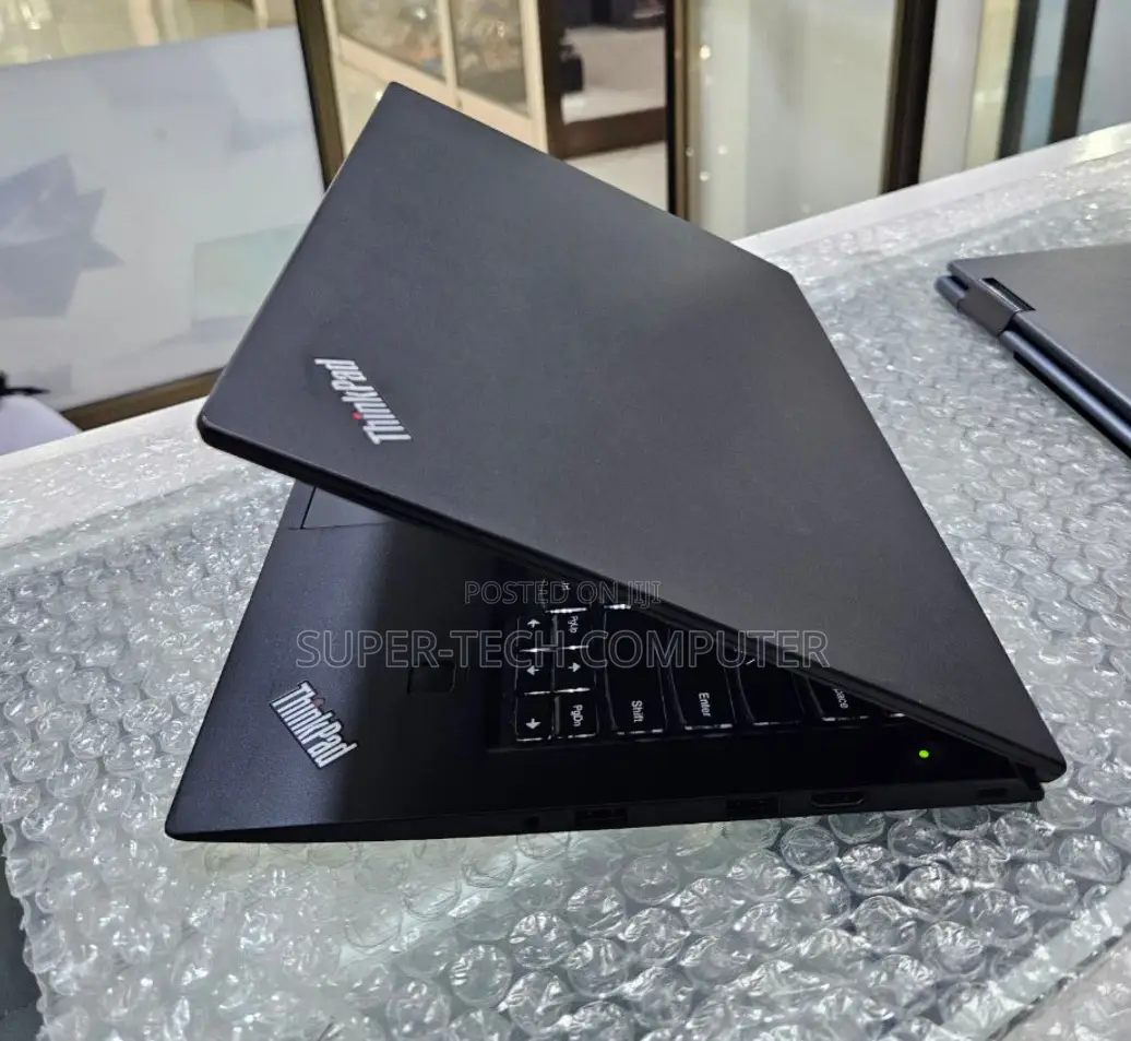 New Laptop Lenovo ThinkPad X1 Carbon 8GB Intel Core I5 SSD 512GB