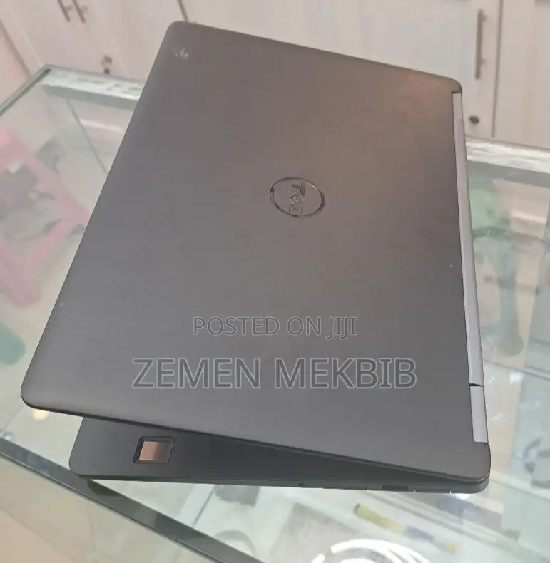 New Laptop Dell 8GB Intel Core I5 SSD 256GB