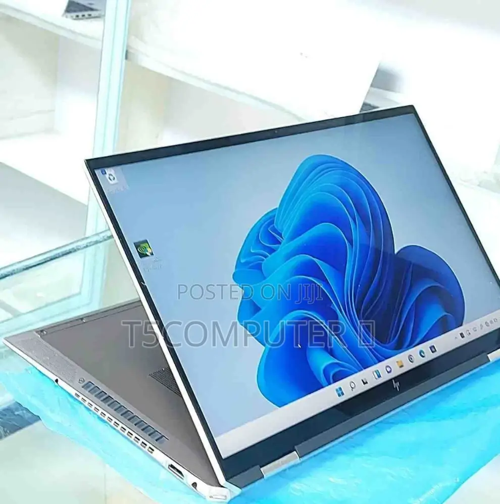 New Laptop HP Spectre 16GB Intel Core I7 SSD 512GB