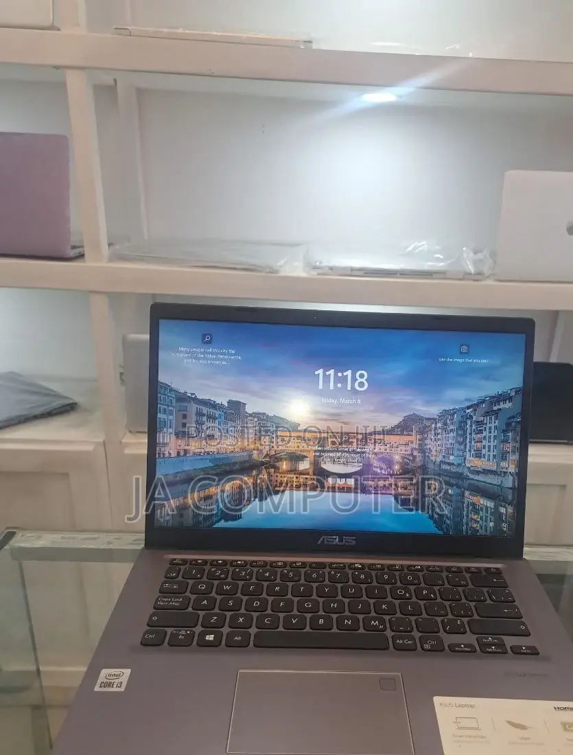 New Laptop Asus VivoBook 15 X505BA 8GB Intel Core I7 SSD 256GB