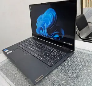 New Laptop Lenovo Yoga 730 8GB Intel Core I5 SSD 512GB